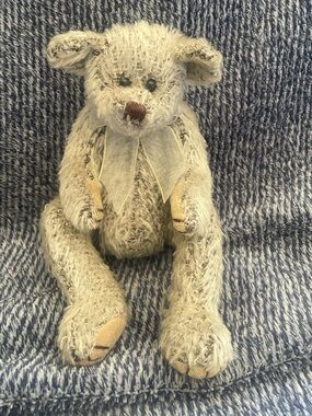 Greyson - Beanie Baby 
Vintage-Style Teddy Bear